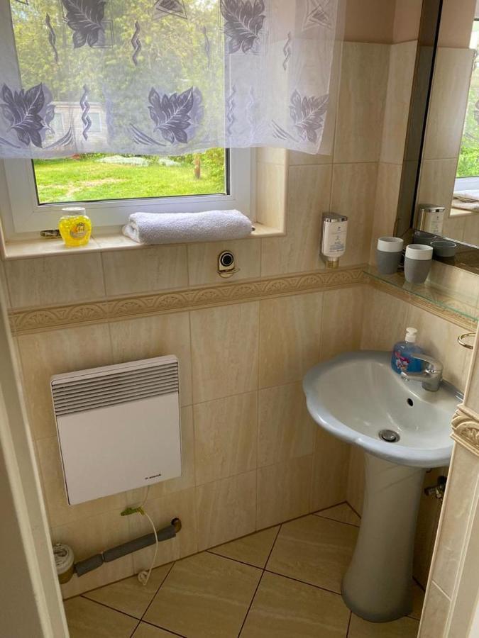 Hotel Amigos Ińsko Zewnętrze zdjęcie